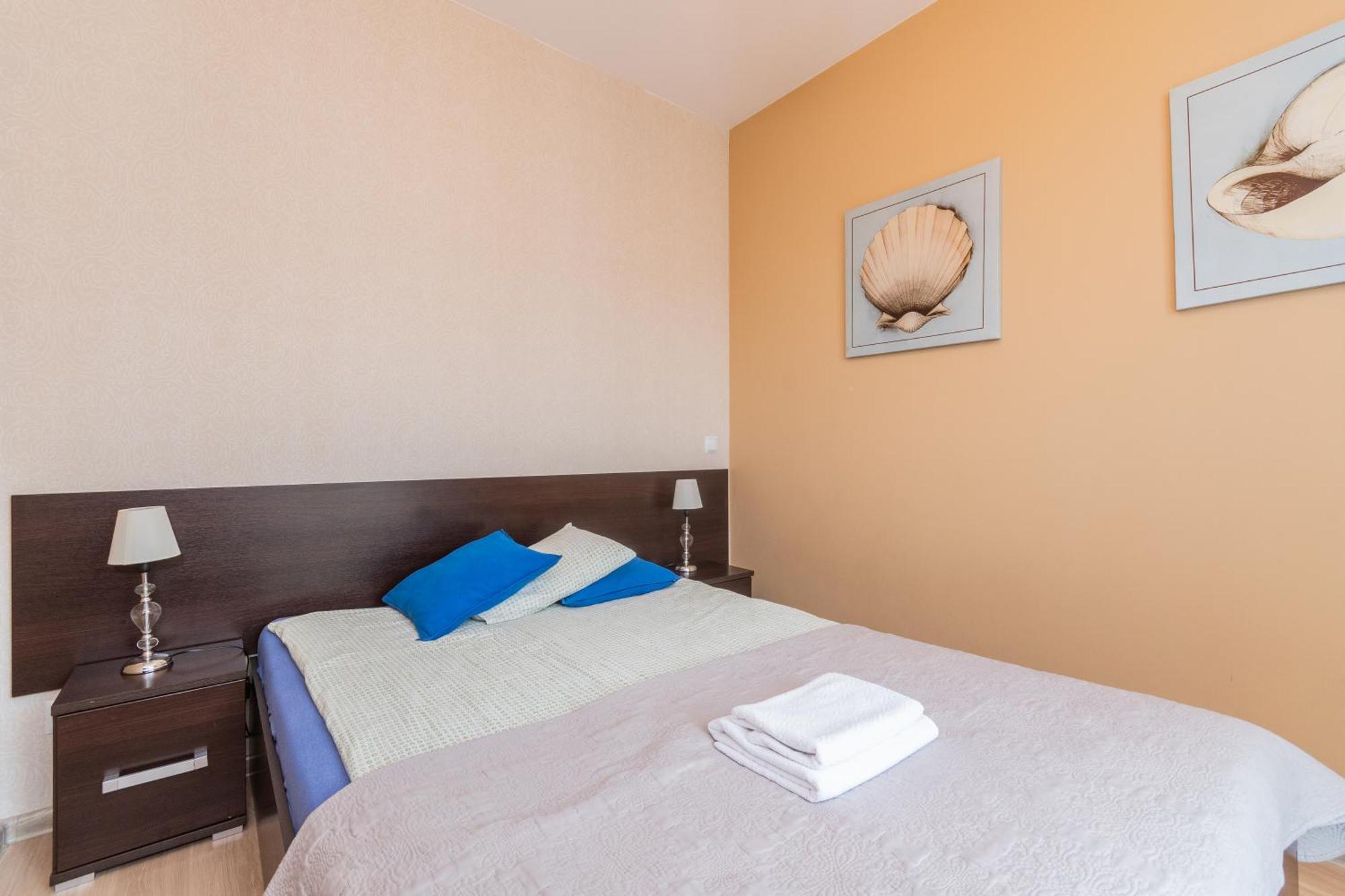 Sztutowo Lazurowy Dwor - Apartamenty Oraz Pokoje Z Basenem I Parkingiem Habitación foto